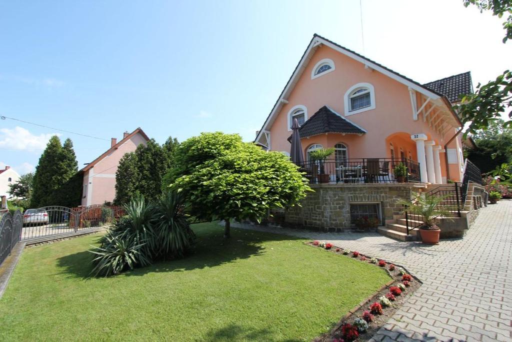 Barackvirag Vendeghaz Otel Tihany Dış mekan fotoğraf